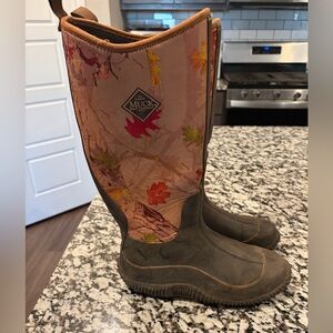Muck boots pink/ camo
